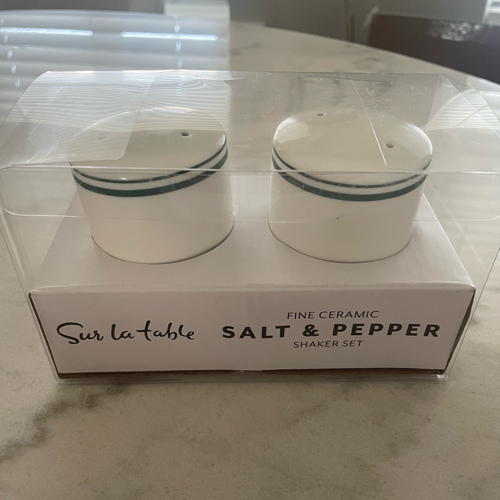 Sur la Table - Salt & Pepper Shakers